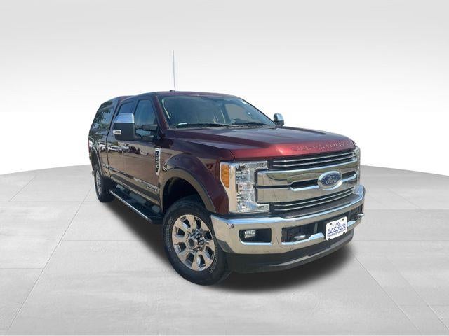 2017 Ford Super Duty F-250 SRW Lariat 4WD Crew Cab 6.75' Box