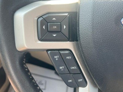 2017 Ford Super Duty F-250 SRW Lariat 4WD Crew Cab 6.75' Box