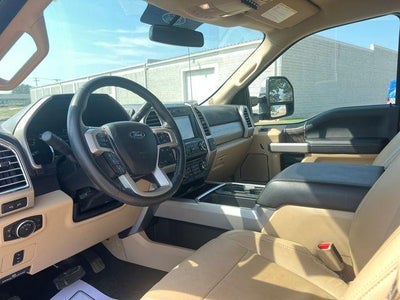 2017 Ford Super Duty F-250 SRW Lariat 4WD Crew Cab 6.75' Box