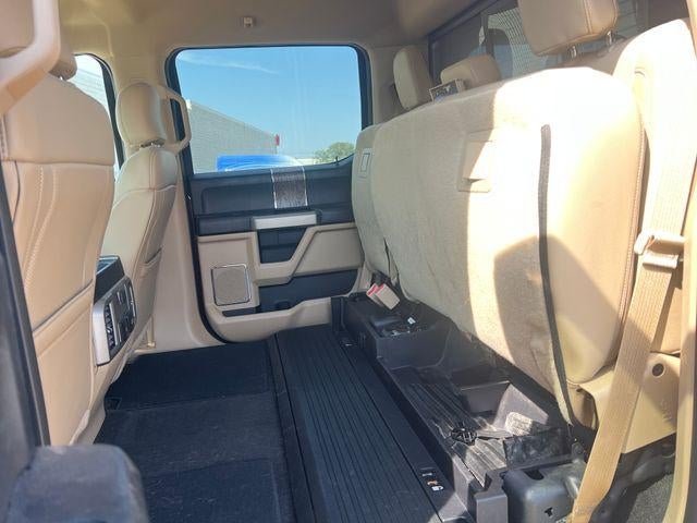 2017 Ford Super Duty F-250 SRW Lariat 4WD Crew Cab 6.75' Box