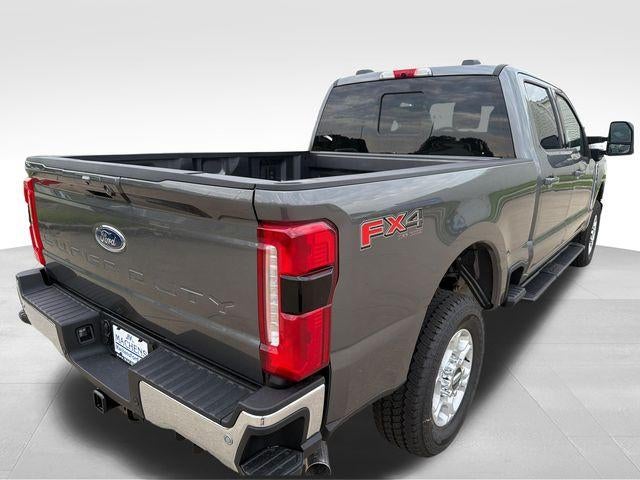 2026 Ford Super Duty F-250 SRW XLT 4WD Crew Cab 6.75' Box