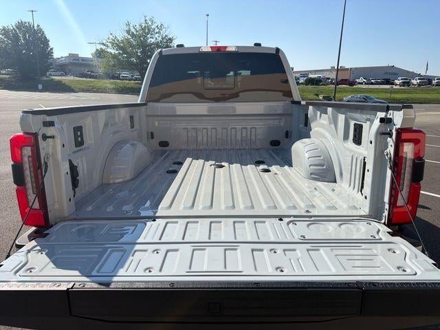 2026 Ford Super Duty F-250 SRW Platinum 4WD Crew Cab 6.75' Box