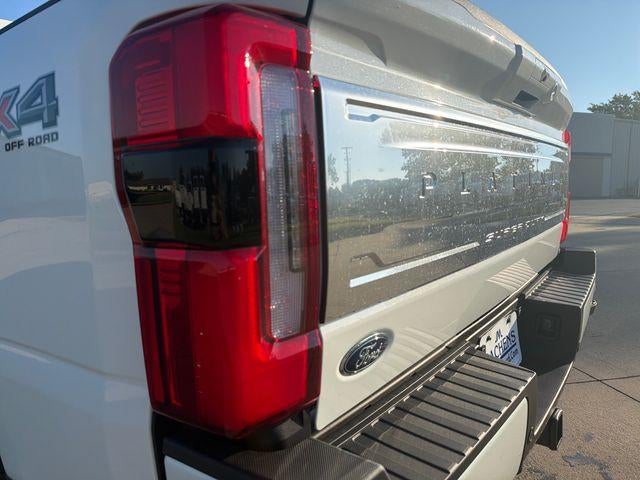 2026 Ford Super Duty F-250 SRW Platinum 4WD Crew Cab 6.75' Box