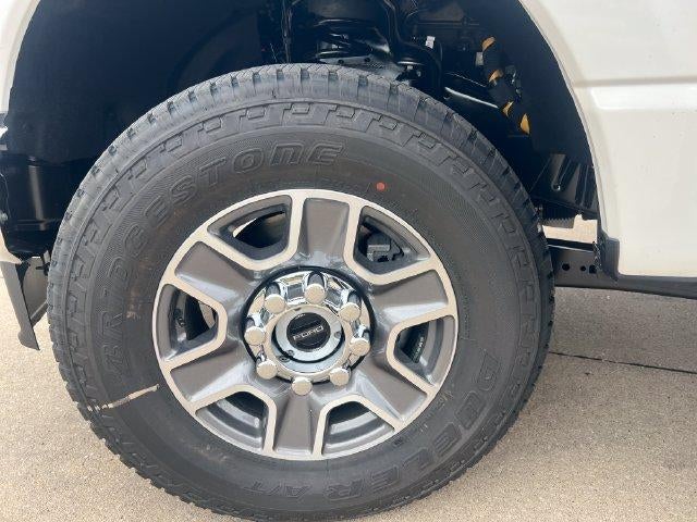 2027 Ford Super Duty F-250 SRW LARIAT 4WD Crew Cab 6.75' Box