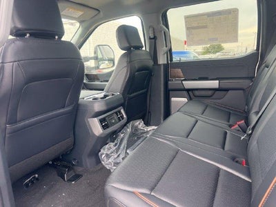 2027 Ford Super Duty F-250 SRW LARIAT 4WD Crew Cab 6.75' Box