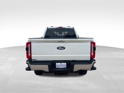 2027 Ford Super Duty F-250 SRW LARIAT 4WD Crew Cab 6.75' Box