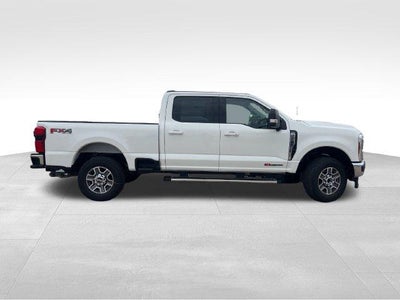 2027 Ford Super Duty F-250 SRW LARIAT 4WD Crew Cab 6.75' Box