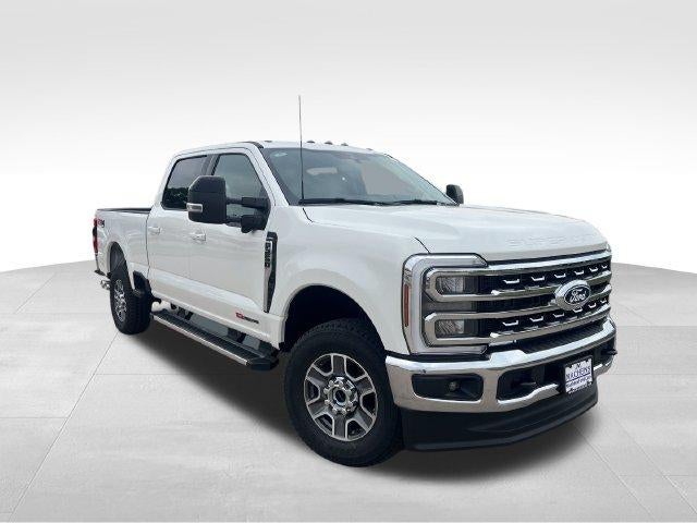 2027 Ford Super Duty F-250 SRW LARIAT 4WD Crew Cab 6.75' Box