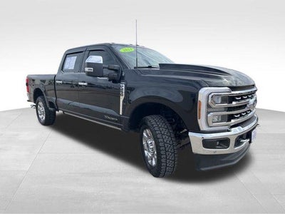 2024 Ford Super Duty F-250 SRW LARIAT 4WD Crew Cab 6.75' Box