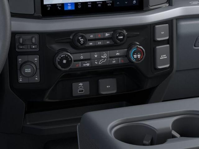 2026 Ford Super Duty F-250 SRW XL 4WD Crew Cab 6.75' Box