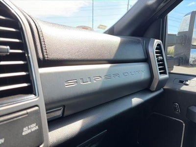 2020 Ford Super Duty F-250 SRW Platinum 4WD Crew Cab 6.75' Box