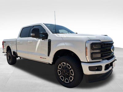 2026 Ford Super Duty F-350 SRW Platinum 4WD Crew Cab 6.75' Box