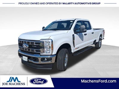 2027 Ford Super Duty F-350 SRW XLT 4WD Crew Cab 6.75' Box