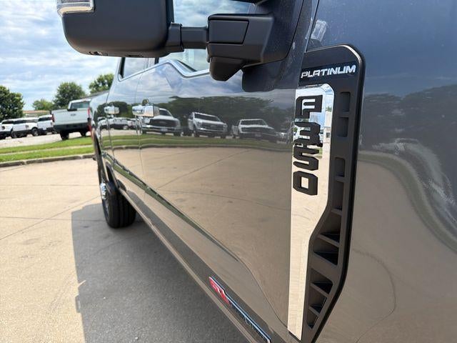 2026 Ford Super Duty F-350 SRW Platinum 4WD Crew Cab 6.75' Box