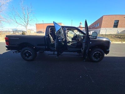 2026 Ford Super Duty F-350 SRW Platinum 4WD Crew Cab 6.75' Box