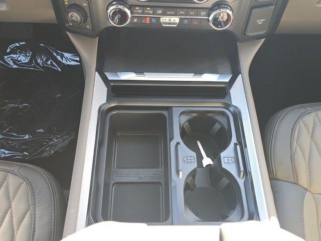 2026 Ford Super Duty F-350 SRW Platinum 4WD Crew Cab 6.75' Box