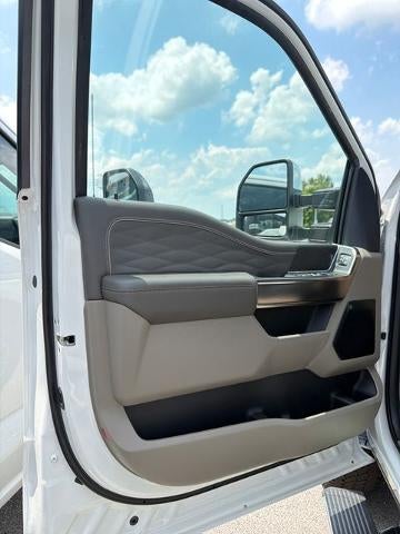 2026 Ford Super Duty F-350 SRW Platinum 4WD Crew Cab 6.75' Box