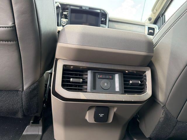 2026 Ford Super Duty F-350 SRW Platinum 4WD Crew Cab 6.75' Box