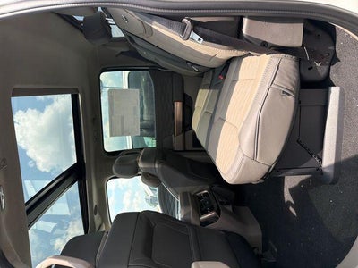 2026 Ford Super Duty F-350 SRW Platinum 4WD Crew Cab 6.75' Box