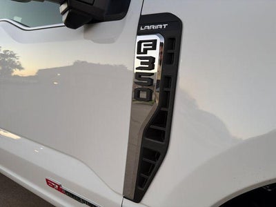 2027 Ford Super Duty F-350 SRW LARIAT 4WD Crew Cab 6.75' Box