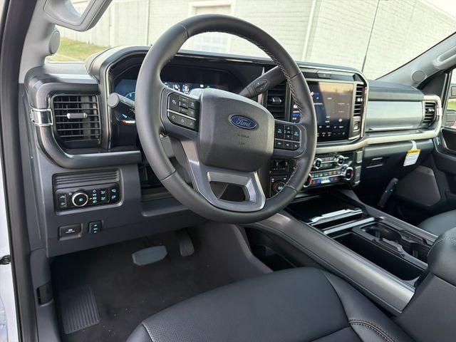 2027 Ford Super Duty F-350 SRW LARIAT 4WD Crew Cab 6.75' Box