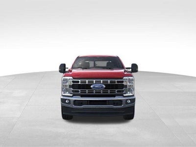 2026 Ford Super Duty F-350 SRW XLT 4WD Crew Cab 6.75' Box