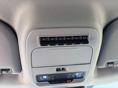 2026 Ford Super Duty F-350 SRW XLT 4WD Crew Cab 6.75' Box
