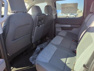 2027 Ford Super Duty F-350 SRW XLT 4WD Crew Cab 6.75' Box