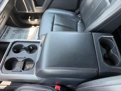 2022 Ford Super Duty F-350 SRW LARIAT 4WD Crew Cab 6.75' Box