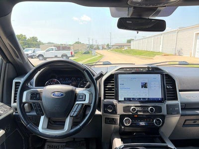 2022 Ford Super Duty F-350 SRW LARIAT 4WD Crew Cab 6.75' Box