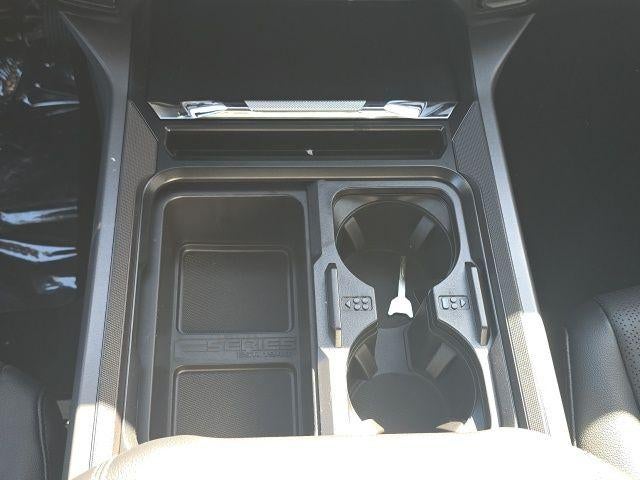 2026 Ford Super Duty F-350 SRW LARIAT 4WD Crew Cab 6.75' Box