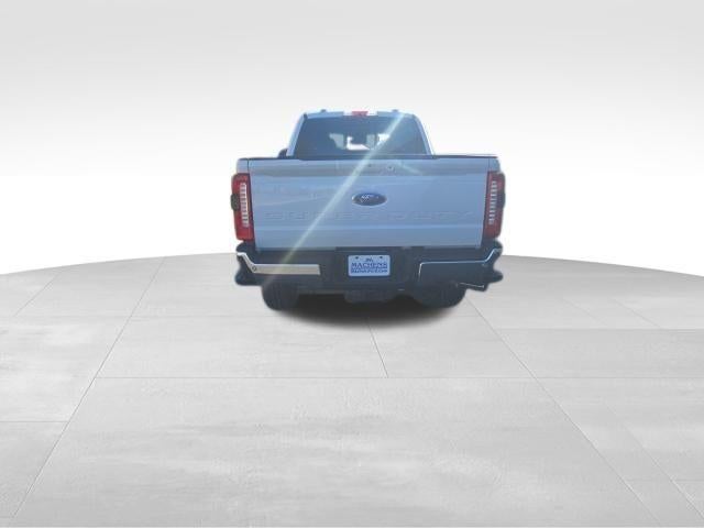 2026 Ford Super Duty F-350 SRW LARIAT 4WD Crew Cab 6.75' Box