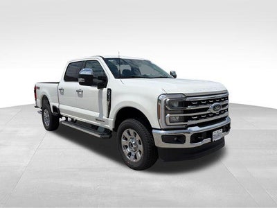 2026 Ford Super Duty F-350 SRW LARIAT 4WD Crew Cab 6.75' Box