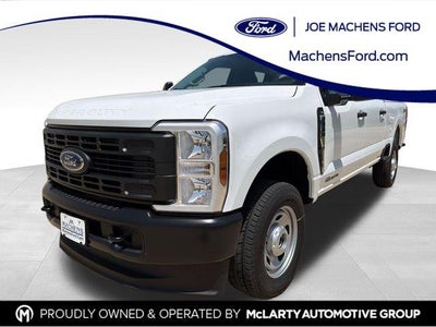 2026 Ford Super Duty F-350 SRW XL 4WD Crew Cab 6.75' Box