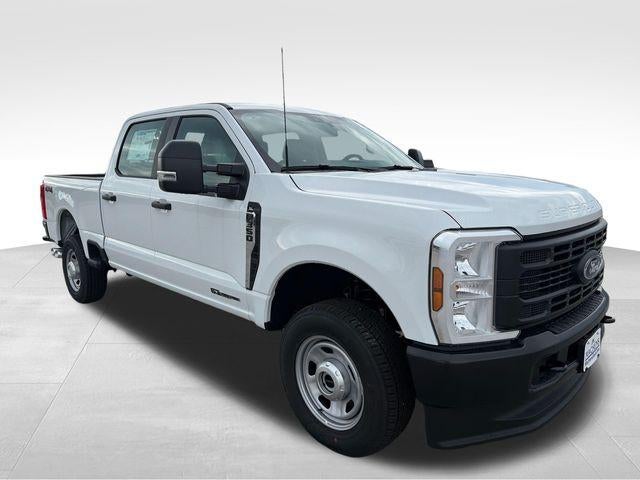 2026 Ford Super Duty F-350 SRW XL 4WD Crew Cab 6.75' Box