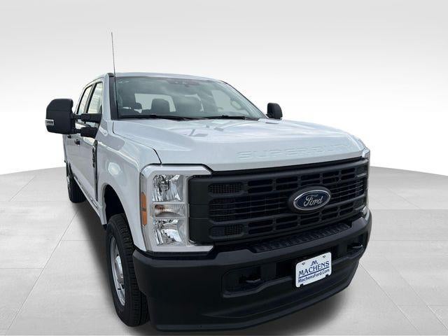 2026 Ford Super Duty F-350 SRW XL 4WD Crew Cab 6.75' Box