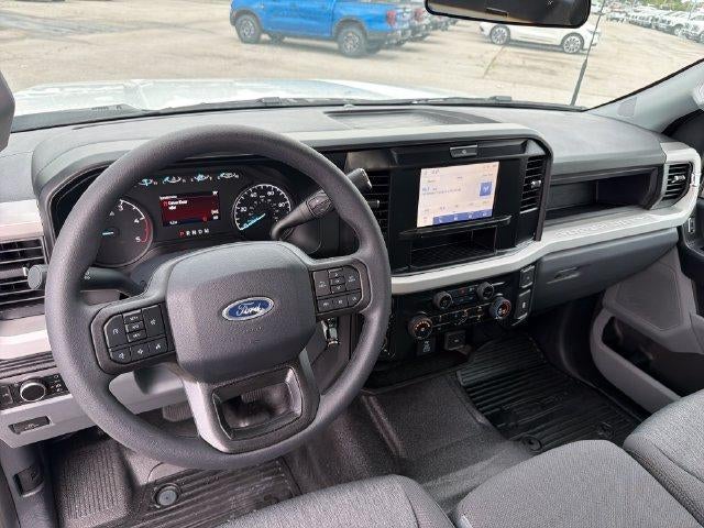 2026 Ford Super Duty F-350 SRW XL 4WD Crew Cab 6.75' Box