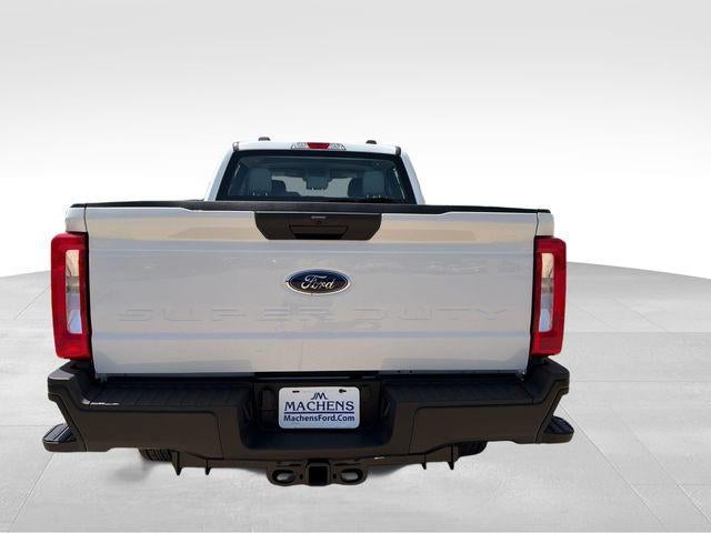2026 Ford Super Duty F-350 SRW XL 4WD Crew Cab 6.75' Box