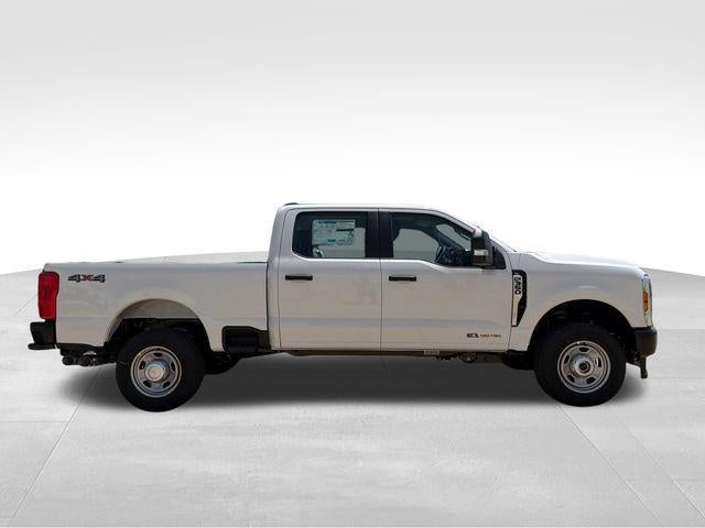 2026 Ford Super Duty F-350 SRW XL 4WD Crew Cab 6.75' Box