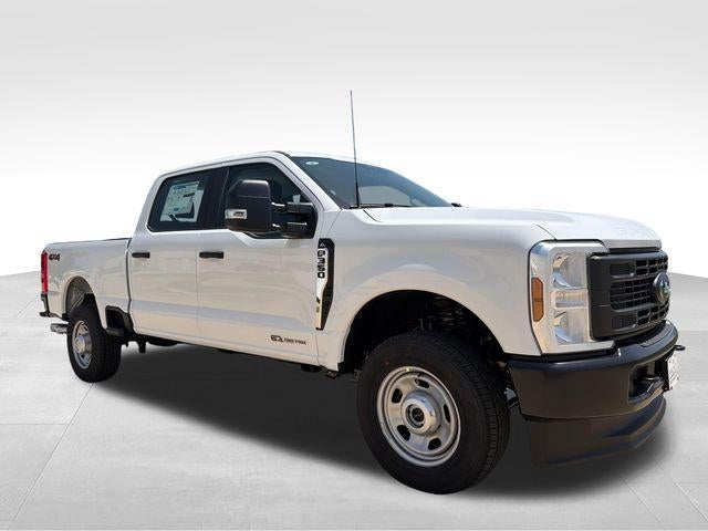 2026 Ford Super Duty F-350 SRW XL 4WD Crew Cab 6.75' Box