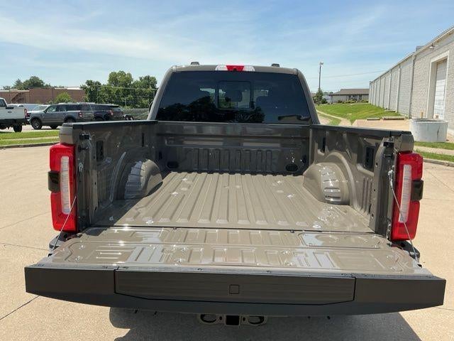 2026 Ford Super Duty F-350 SRW LARIAT 4WD Crew Cab 6.75' Box