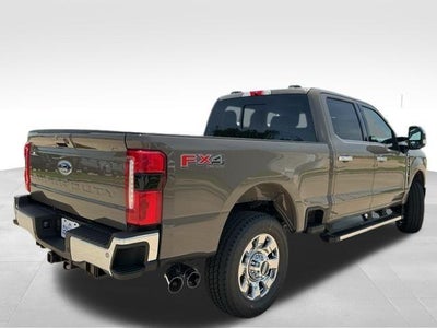 2026 Ford Super Duty F-350 SRW LARIAT 4WD Crew Cab 6.75' Box