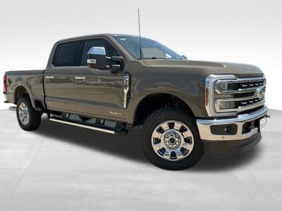 2026 Ford Super Duty F-350 SRW LARIAT 4WD Crew Cab 6.75' Box