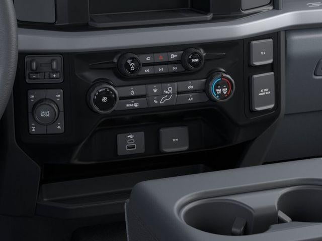 2026 Ford Super Duty F-350 SRW XLT 4WD Crew Cab 6.75' Box