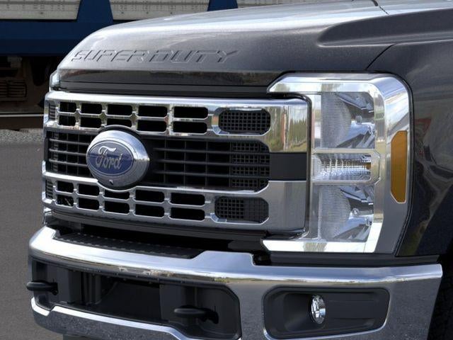 2026 Ford Super Duty F-350 SRW XLT 4WD Crew Cab 6.75' Box