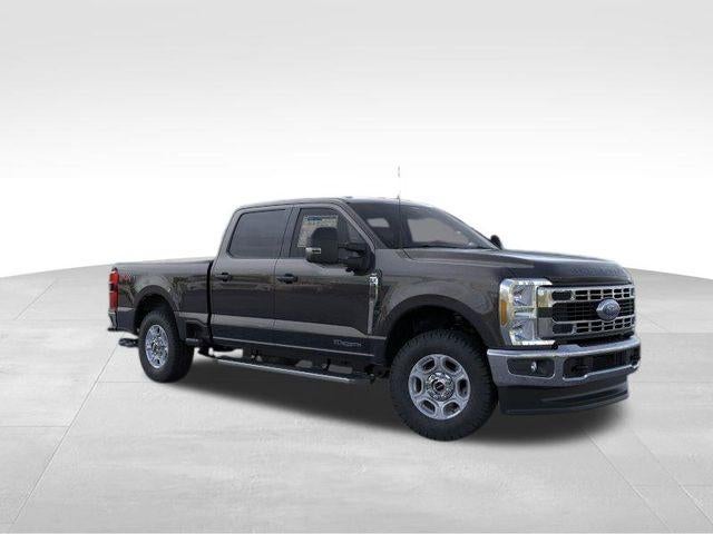 2026 Ford Super Duty F-350 SRW XLT 4WD Crew Cab 6.75' Box
