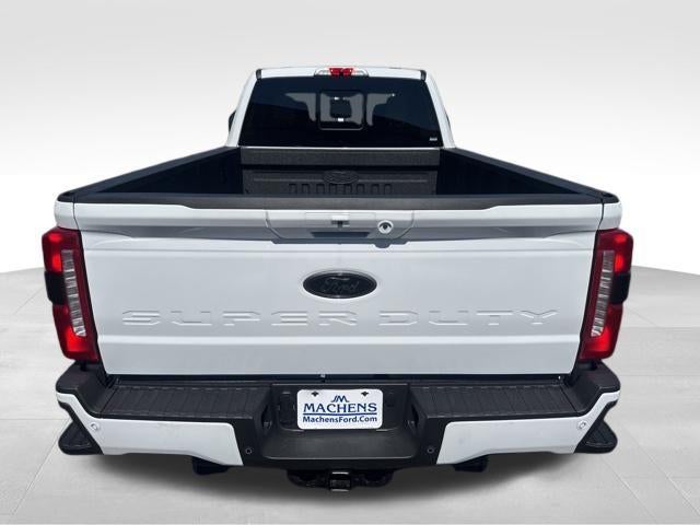 2026 Ford Super Duty F-350 SRW XLT 4WD Crew Cab 6.75' Box