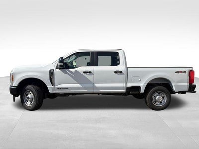 2026 Ford Super Duty F-350 SRW XL 4WD Crew Cab 6.75' Box