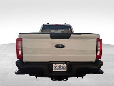 2026 Ford Super Duty F-350 SRW XL 4WD Crew Cab 6.75' Box