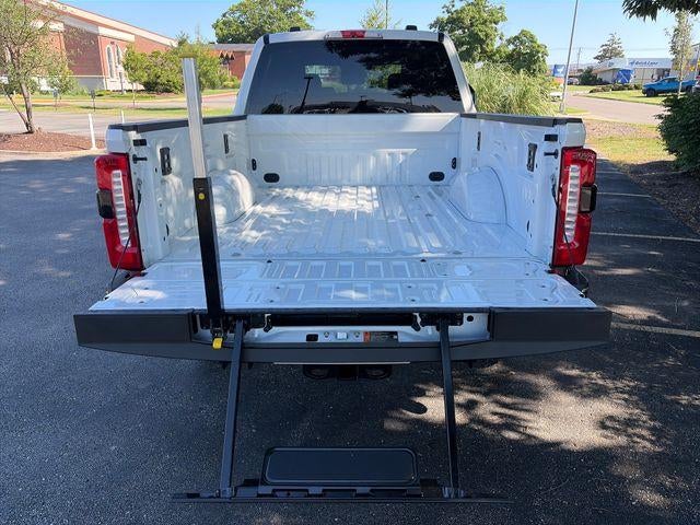 2026 Ford Super Duty F-350 SRW LARIAT 4WD Crew Cab 6.75' Box